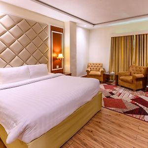 Hotel One Faisalabad